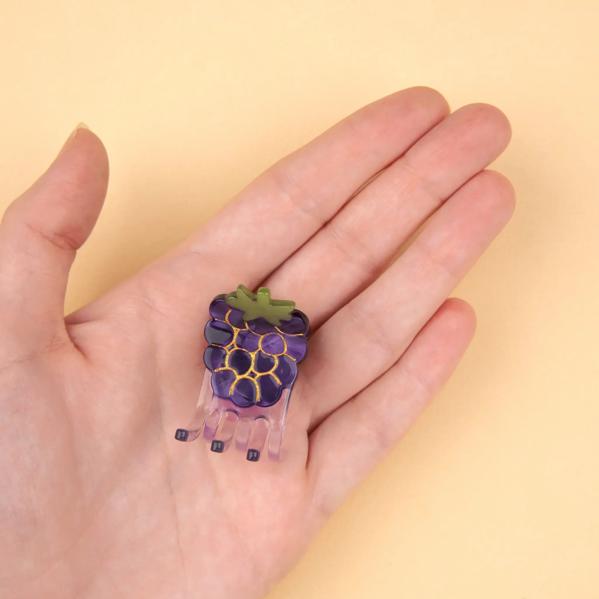 coucou-suzette-accessoire-accessory-cadeau-gift-tendance-mode-trendy-fashion-joli-jardin-lovely-garden-pince-cheveux-mini-hair-claw-printemps-spring-mure-blackberry-fruit-violet-purpl_6dacd395-a326-47bc-a959-cc65794150ab