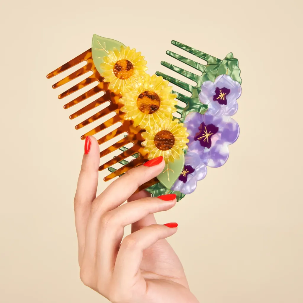 coucou-suzette-accessoire-accessory-cadeau-gift-tendance-mode-trendy-fashion-anniversaire-10-ans-peigne-comb-acetate-fleurs-flower-tournesol-sunflower-jaune-yellow-pensee-pansy-violet