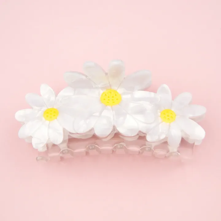 coucou-suzette-accessoire-accessory-cadeau-gift-tendance-mode-trendy-fashion-birthday-anniversaire-10-ans-pince-cheveux-hair-claw-acetate-fleurs-flower-xl-large-paquerette-daisy-blanc_28e36335-c9c8-46aa-97af-becdabb7480f