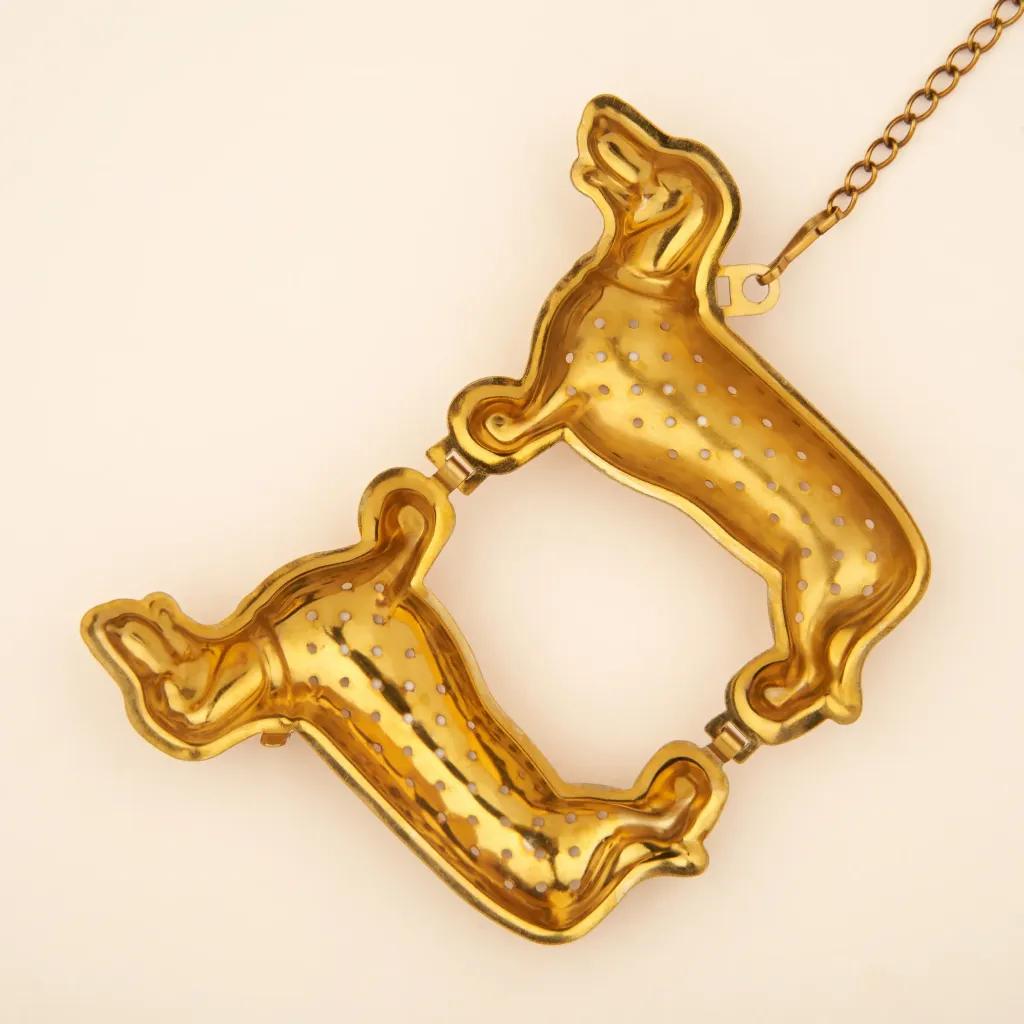 coucou-suzette-accessoire-accessory-cadeau-gift-tendance-mode-trendy-fashion-anniversaire-10-ans-boule-the-tea-ball-teckel-dachshund2