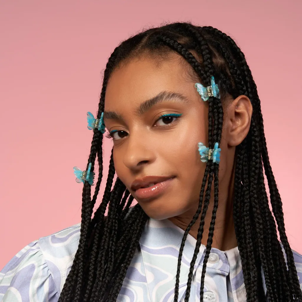 coucou-suzette-accessoire-accessory-cadeau-gift-tendance-mode-trendy-fashion-anniversaire-10-ans-mini-pince-cheveux-hair-claw-acetate-papillons-butterflies-porte1