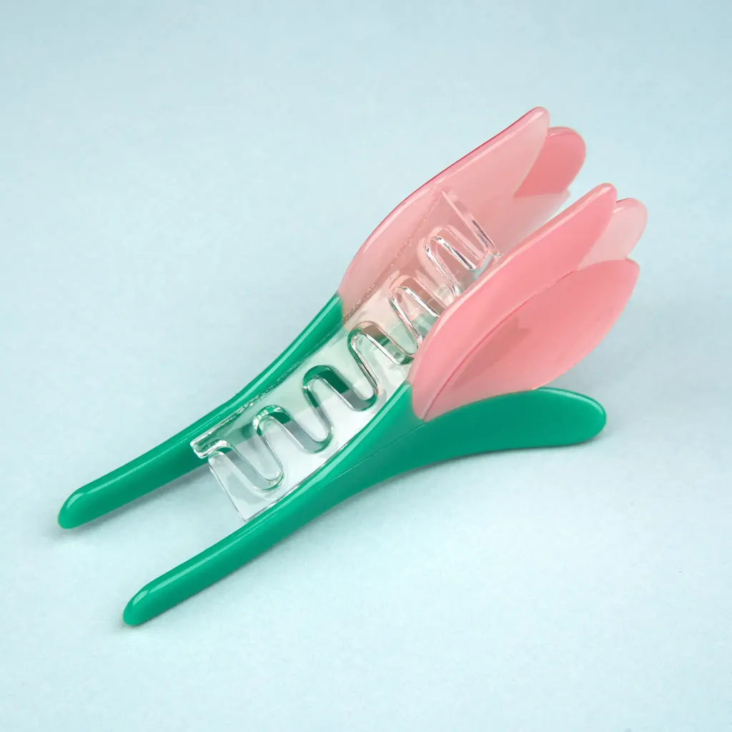 coucou-suzette-accessoire-accessory-cadeau-gift-pince-cheveux-hair-claw-coiffure-hairstyle-acetate-femme-woman-original-colore-colorful-fleur-flower-power-tulipe-tulip-rose-pink-ete-s_43064d9e-e309-4ba8-aaed-19d11ceff2fd