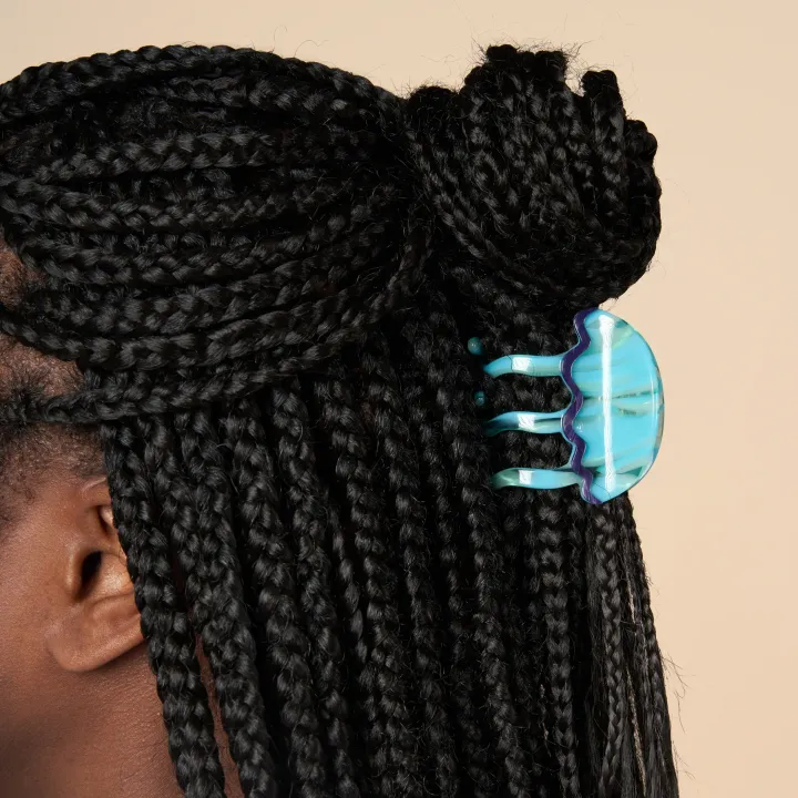 coucou-suzette-accessoire-accessory-cadeau-gift-tendance-trendy-fashion-ete-summer-plouf-splash-mer-sea-pince-cheveux-hair-claw-meduse-jellyfish-turquoise-porte
