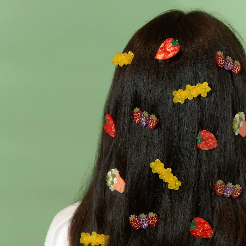coucou-suzette-accessoire-accessory-cadeau-gift-tendance-mode-trendy-fashion-joli-jardin-lovely-garden-barrette-cheveux-hair-clip-printemps-spring-fruits-rouges-berries-framboise-mure_4b4a9ac0-f98d-4e71-bb89-a43afffc8401