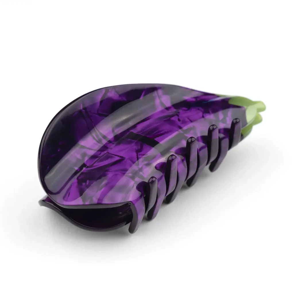 coucou-suzette-accessoire-cheveux-fruit-legume-veggie-kitsch-fruits-hair-claw-fruit-hair-clip-fun-vegs-hairclaw-Meryl-Hubert-Aubergine-hd-2_RETOUCHE-4