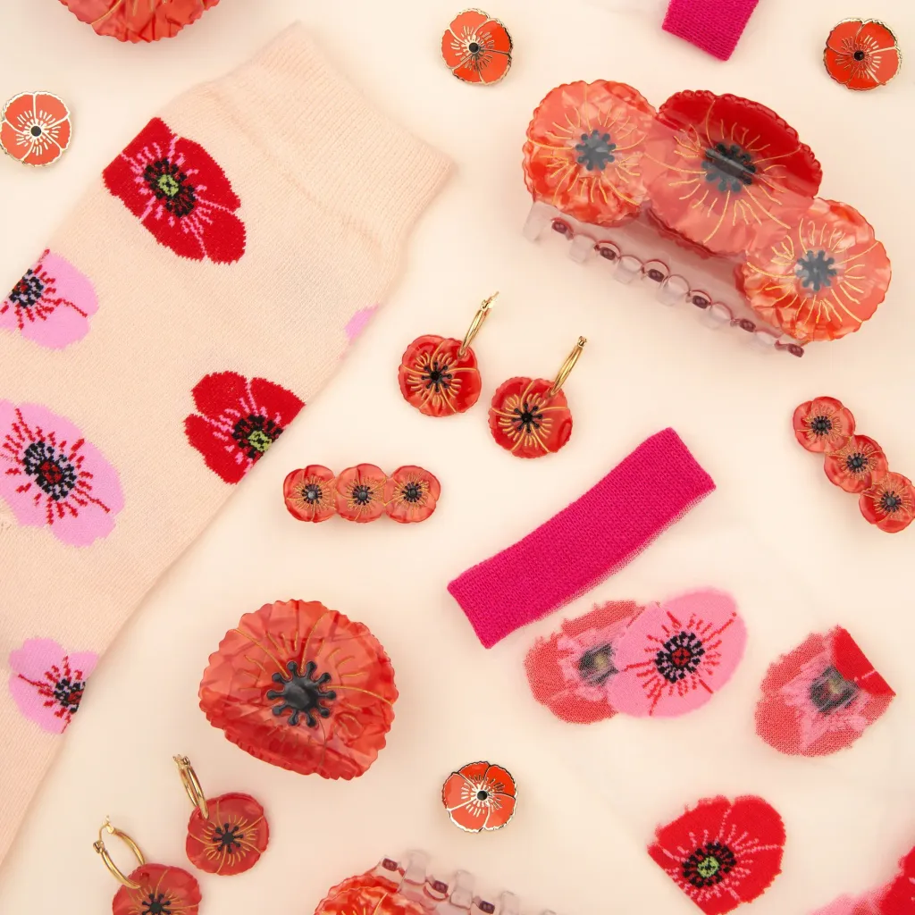 coucou-suzette-accessoire-accessory-cadeau-gift-tendance-mode-trendy-fashion-birthday-anniversaire-10-ans-pince-cheveux-hair-claw-acetate-fleurs-flower-xl-large-coquelicot-poppy-red-r_c0a38531-d827-48f3-b23f-a6f7b140dd64