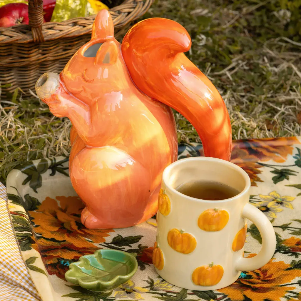 coucou-suzette-accessoire-accessory-cadeau-gift-tendance-trendy-fashion-il-etait-une-fois-once-upon-a-time-autumn-automne-ceramique-ceramics-carafe-ecureuil-squirrel-crea1