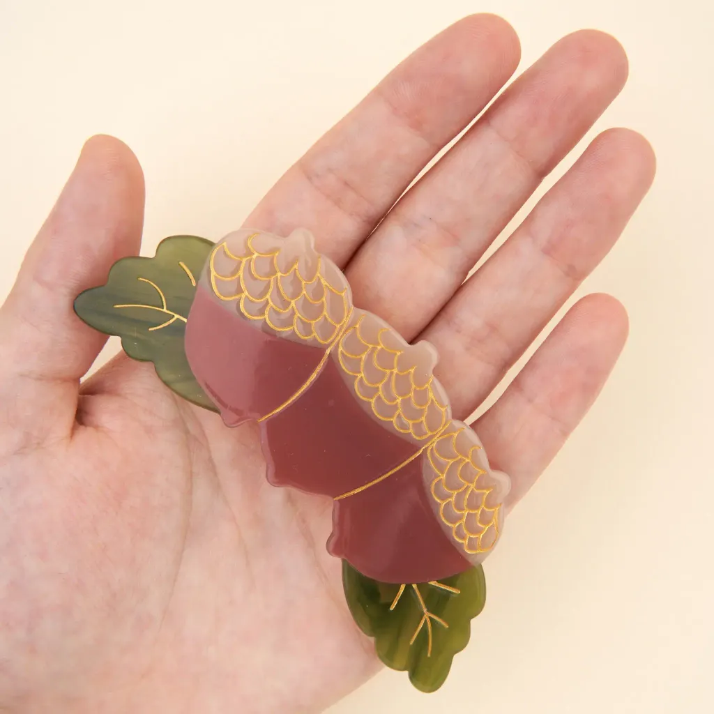 coucou-suzette-accessoire-accessory-cadeau-gift-tendance-trendy-fashion-il-etait-une-fois-once-upon-a-time-autumn-automne-cheveux-hair-french-barrette-glands-acorns2