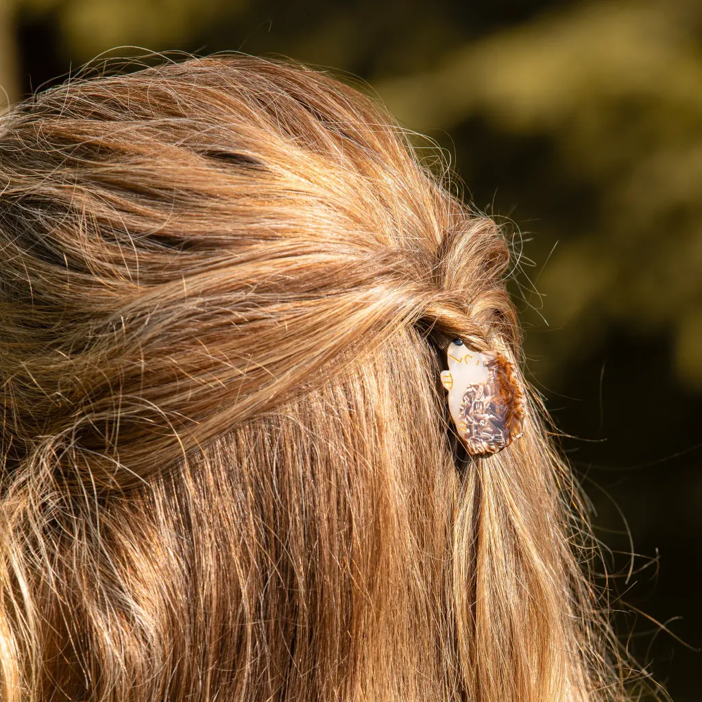 coucou-suzette-accessoire-accessory-cadeau-gift-tendance-trendy-fashion-il-etait-une-fois-once-upon-a-time-autumn-automne-mini-pince-cheveux-hair-claw-herisson-hedgehog-crea1