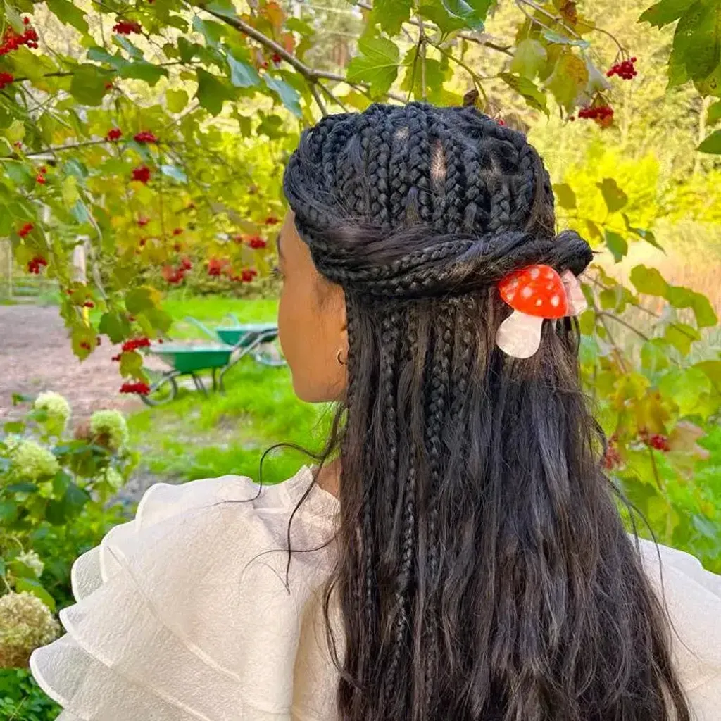 coucou-suzette-accessoire-accessory-cadeau-gift-automne-autumn-pince-cheveux-hairclaw-champignon-mushroom-red-rouge-crea-porte