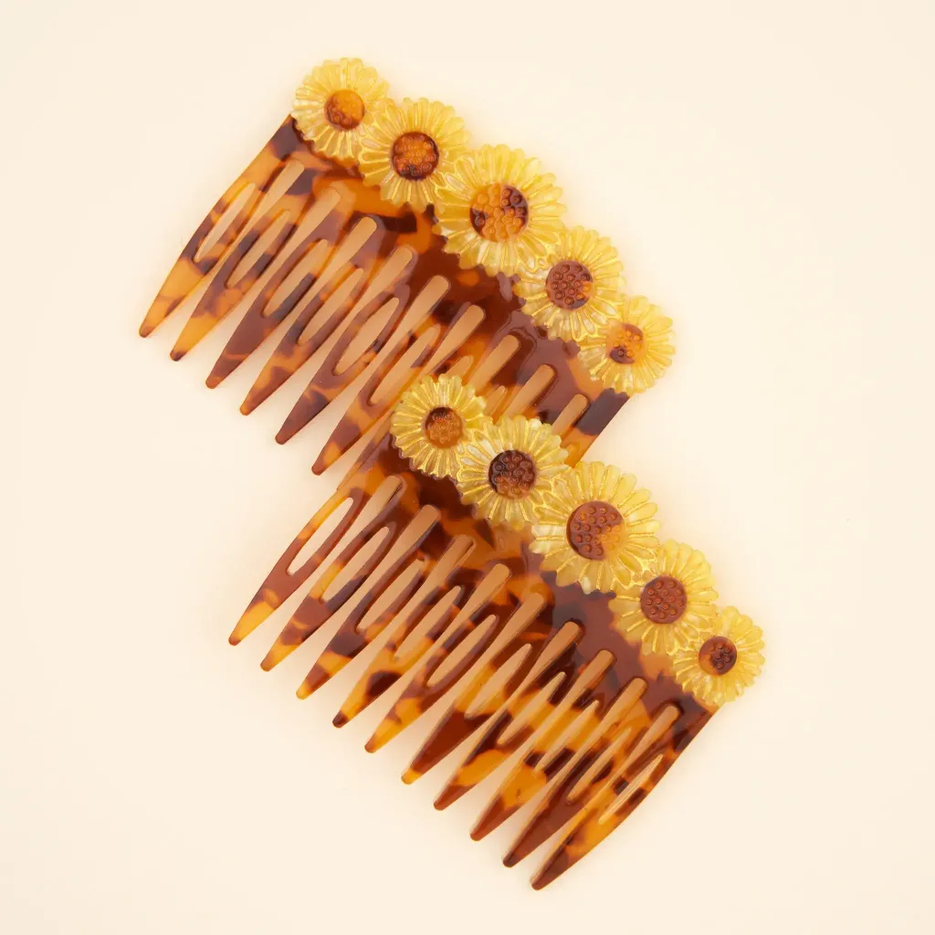 coucou-suzette-accessoire-accessory-cadeau-gift-tendance-trendy-fashion-il-etait-une-fois-once-upon-a-time-autumn-automne-peignes-coiffure-hairbrush-set-tournesol-sunflower-jaune-yell_151fc392-b0e3-403d-8042-ac0dc17a8da3