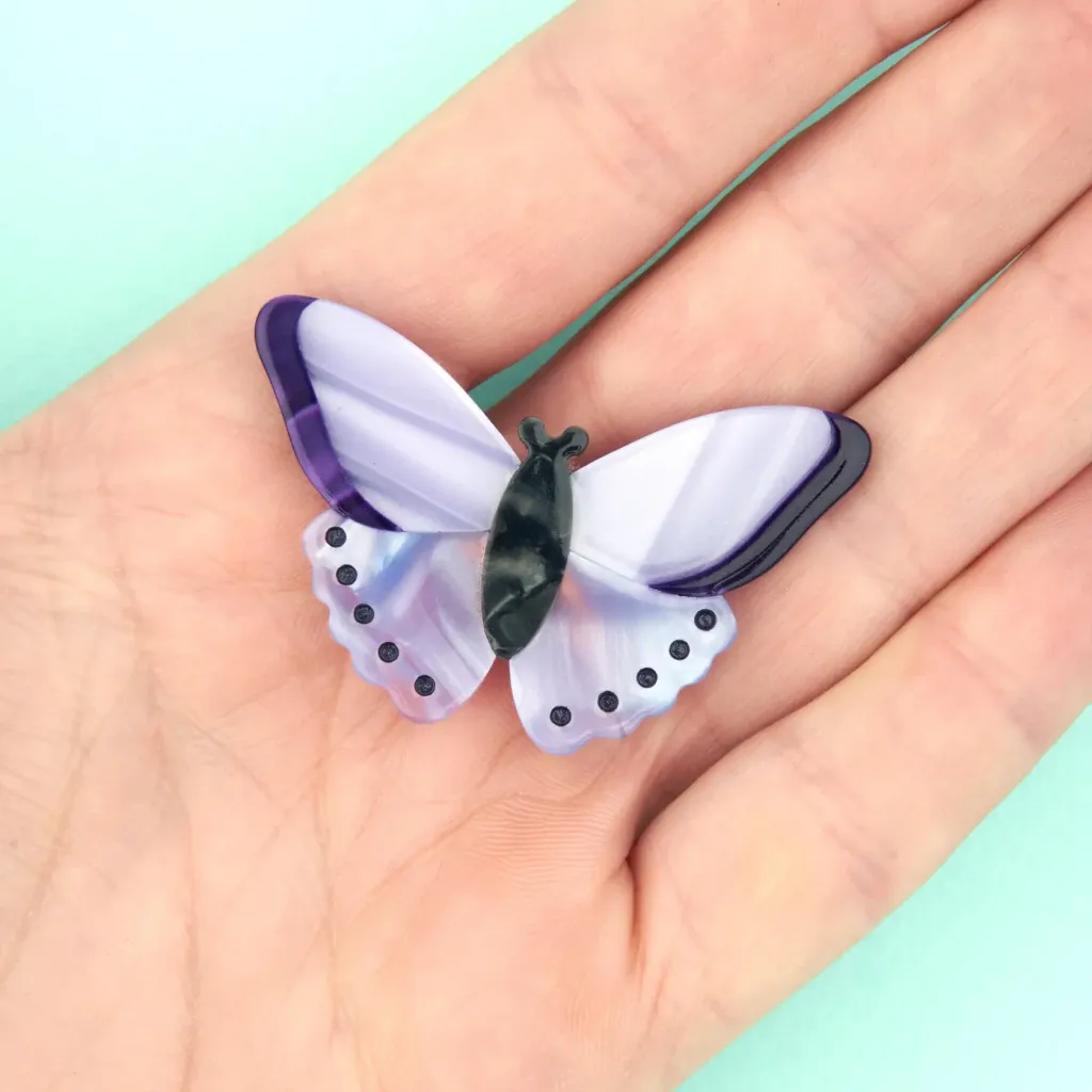 coucou-suzette-accessoire-accessory-cadeau-gift-tendance-mode-trendy-fashion-merveilleuses-bestioles-wonderful-bugs-printemps-spring-barrette-hairclip-papillon-butterfly-mauve-purple_dfdd5558-97c7-445a-ae08-69751a12981f
