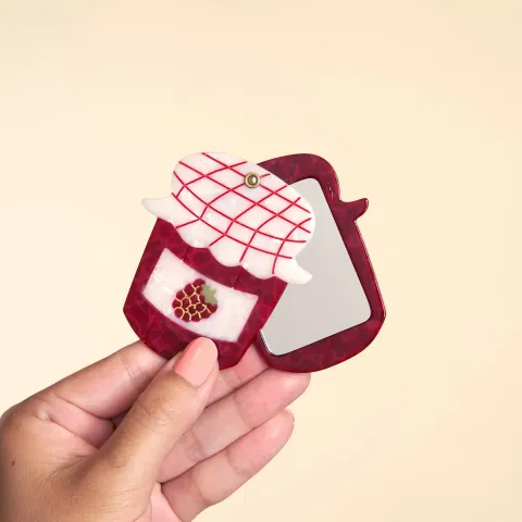 coucou-suzette-accessoire-accessory-cadeau-gift-tendance-mode-trendy-fashion-cottage-miroir-mirror-confiture-jam-framboise-raspberry-red-rouge-main