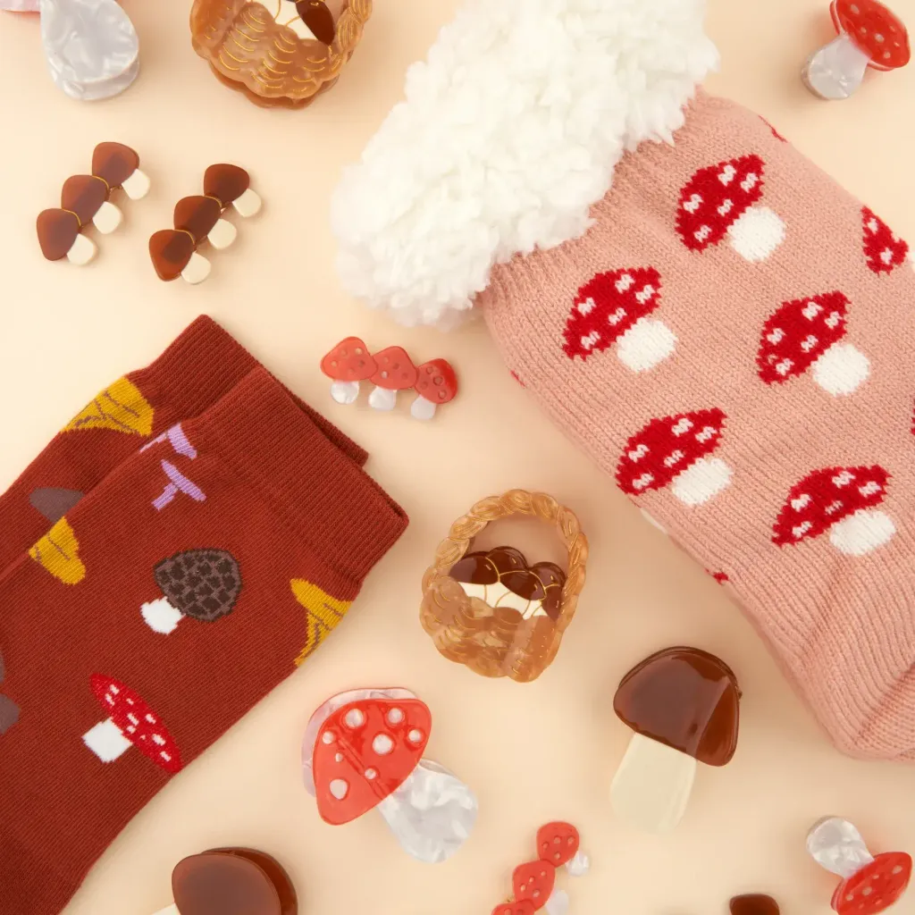 coucou-suzette-accessoire-accessory-cadeau-gift-tendance-trendy-fashion-il-etait-une-fois-once-upon-a-time-autumn-automne-chaussettes-socks-cotton-coton-champignons-mushrooms-cueillet