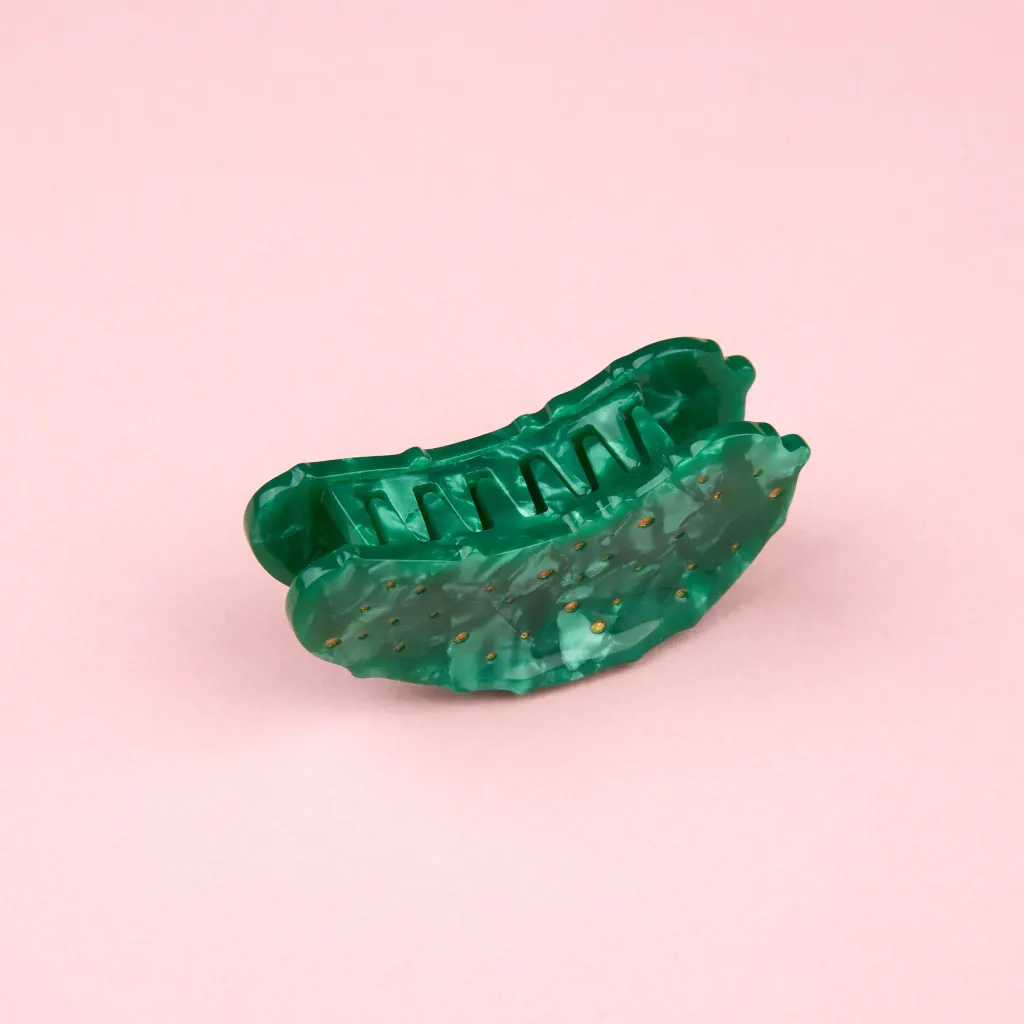 coucou-suzette-accessoire-accessory-cadeau-gift-tendance-mode-trendy-fashion-mini-pince-mini-hair-claw-cornichon-pickle-vert-green1