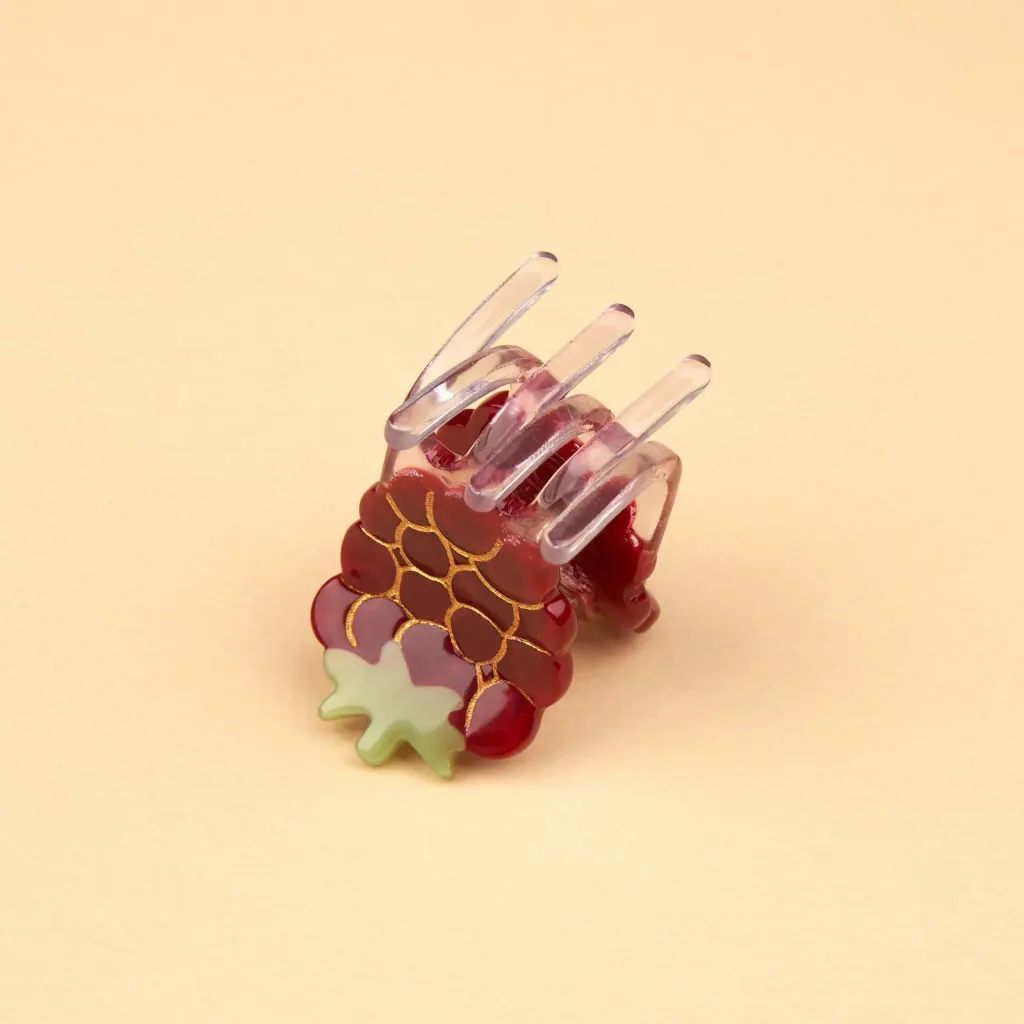 coucou-suzette-accessoire-accessory-cadeau-gift-tendance-mode-trendy-fashion-joli-jardin-lovely-garden-pince-cheveux-mini-hair-claw-printemps-spring-framboise-raspberry-fruit-rose-pin_89175bfa-de29-45bf-aa47-120111dfe6e0