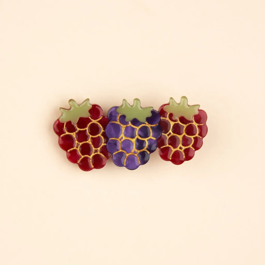 coucou-suzette-accessoire-accessory-cadeau-gift-tendance-mode-trendy-fashion-joli-jardin-lovely-garden-barrette-cheveux-hair-clip-printemps-spring-fruits-rouges-berries-framboise-mure_ced3c48e-5644-4f25-acbb-1908ab815361