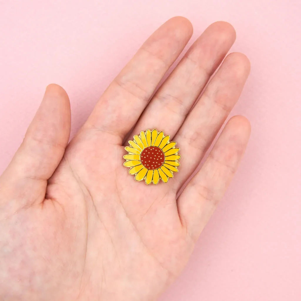 coucou-suzette-accessoire-accessory-cadeau-gift-tendance-trendy-fashion-il-etait-une-fois-once-upon-a-time-autumn-automne-pin-pins-tournesol-sunflower1