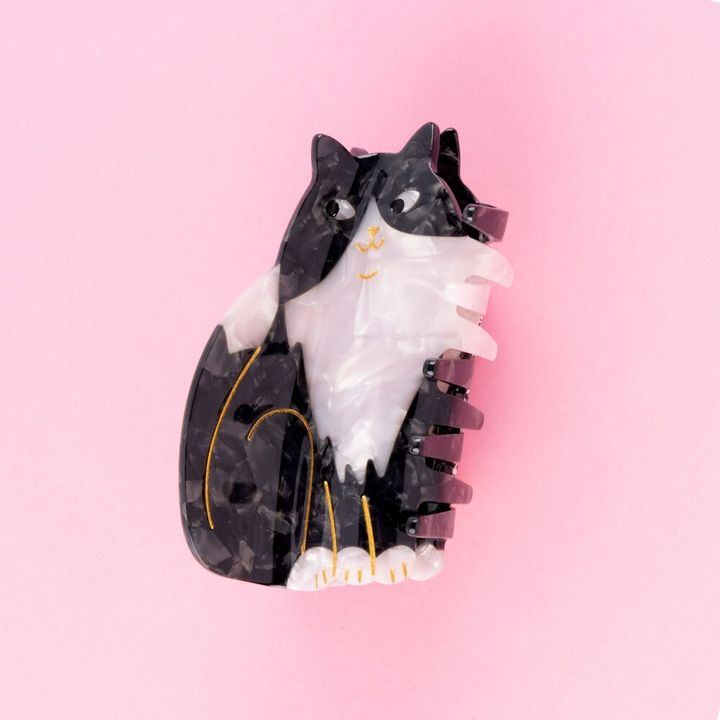 9305