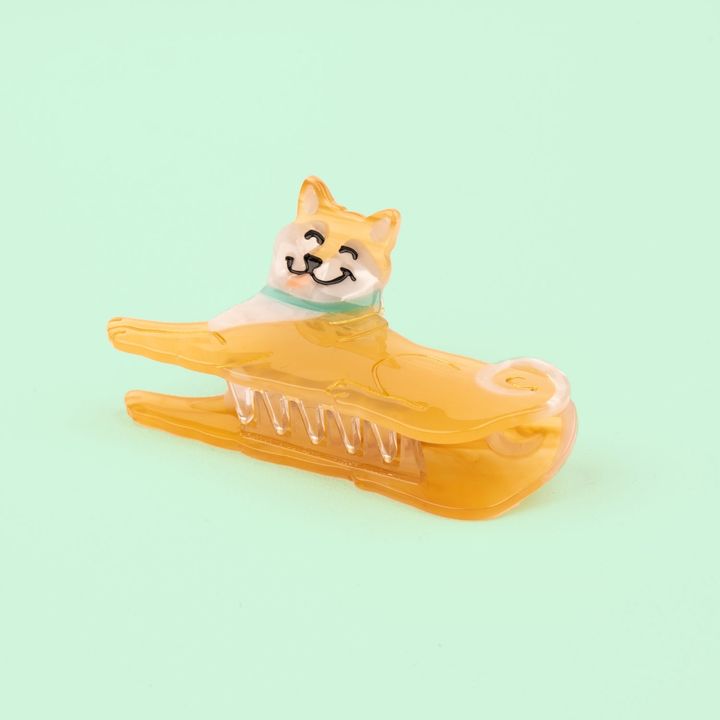 3805