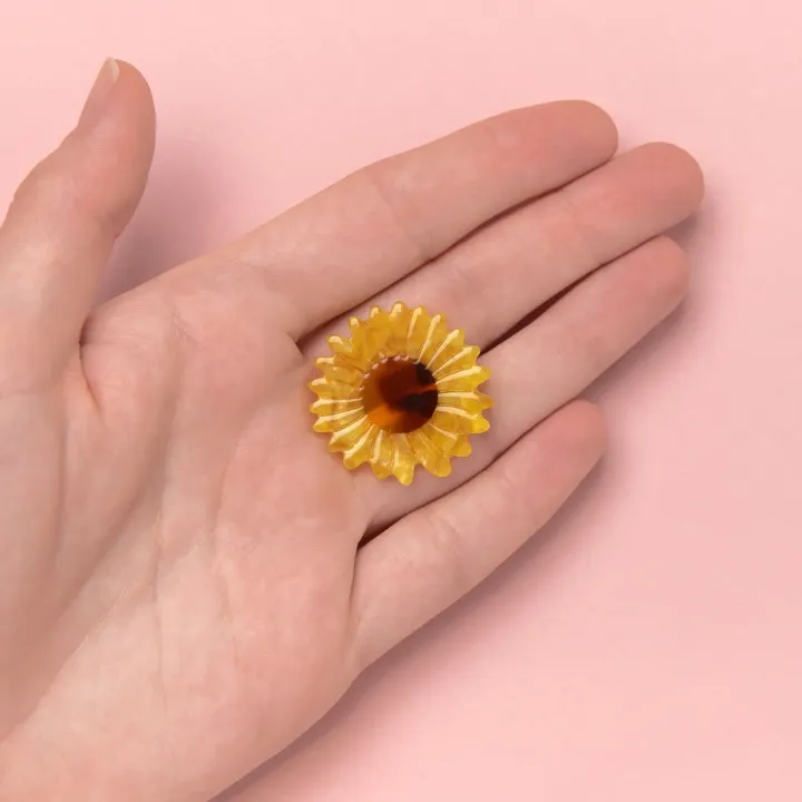 coucou-suzette-accessoire-accessory-cadeau-gift-tendance-mode-trendy-fashion-joli-jardin-lovely-garden-printemps-spring-broche-brooch-fleur-flower-tournesol-sunflower-jaune-yellow1