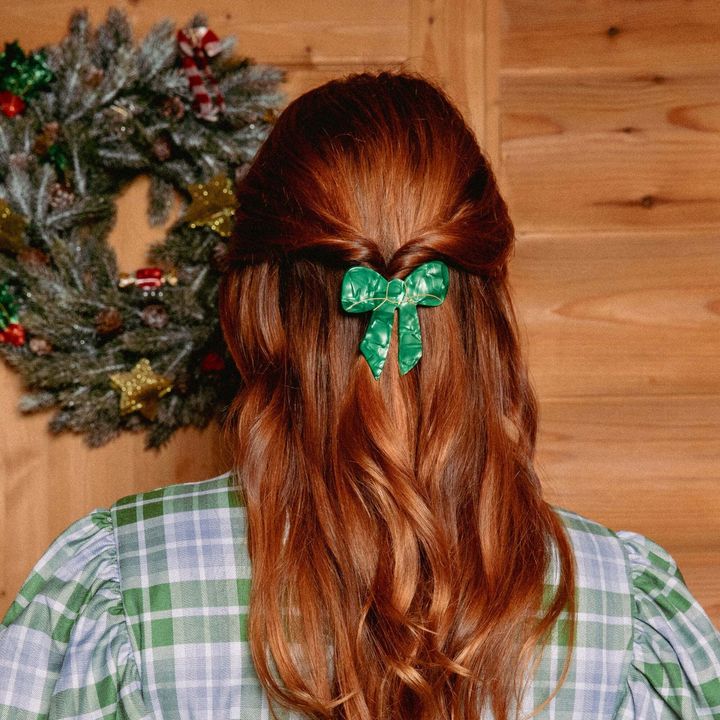 coucou-suzette-accessoire-accessory-cadeau-gift-tendance-mode-trendy-fashion-noel-christmas-winter-hiver-chalet-fete-festive-season-holidays-french-barrette-cheveux-hair-clip-acetate_eeaf7025-8dca-4b87-9b9e-bc810b3e6f38