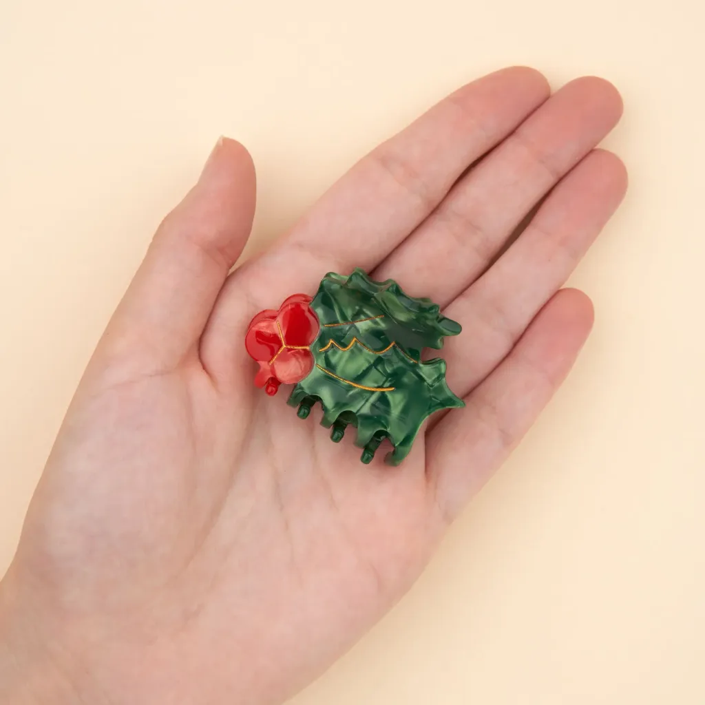 coucou-suzette-accessoire-accessory-cadeau-gift-tendance-mode-trendy-fashion-noel-christmas-winter-hiver-chalet-fete-festive-season-holidays-mini-pince-cheveux-hair-claw-acetate-houx_201585d4-3f47-4254-95a6-dd26d49822db