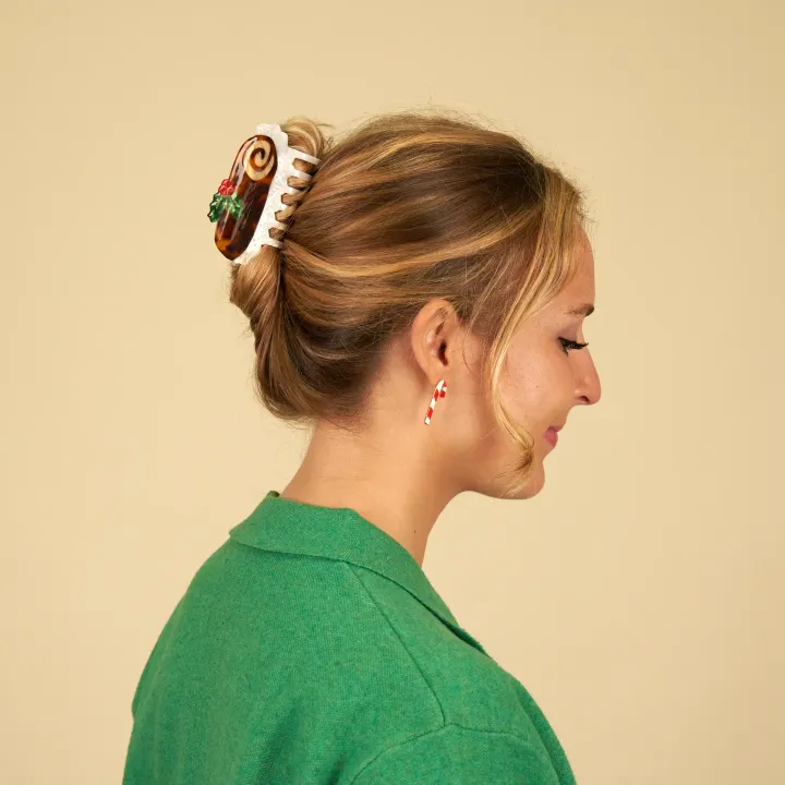 coucou-suzette-accessoire-accessory-cadeau-gift-tendance-mode-trendy-fashion-festin-festif-noel-christmas-holidays-pince-cheveux-hair-claw-buche-pastry-yule-log-cake-brown-marron-port