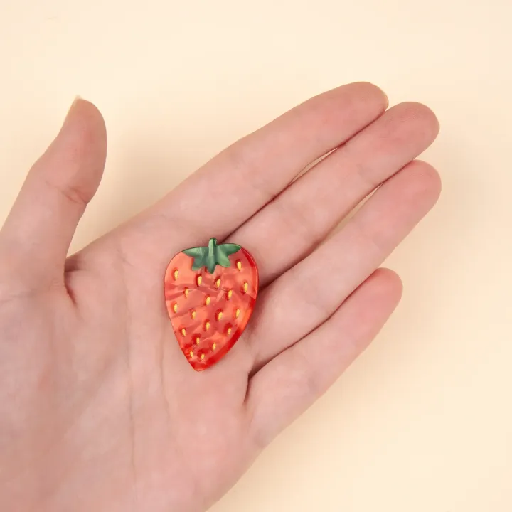 coucou-suzette-accessoire-accessory-cadeau-gift-tendance-mode-trendy-fashion-joli-jardin-lovely-garden-barrette-cheveux-hair-clip-printemps-spring-fraise-strawberry-fruit-rouge-red1