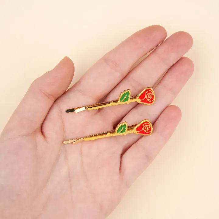 coucou-suzette-accessoire-accessory-cadeau-gift-tendance-mode-trendy-fashion-saint-valentin-valentin-day-rendez-vous-galant-duo-barrette-cheveux-hair-clip-rose-rouge-red-flower-fleurs_0cbf6b08-de03-4dde-920b-c0919df5582e