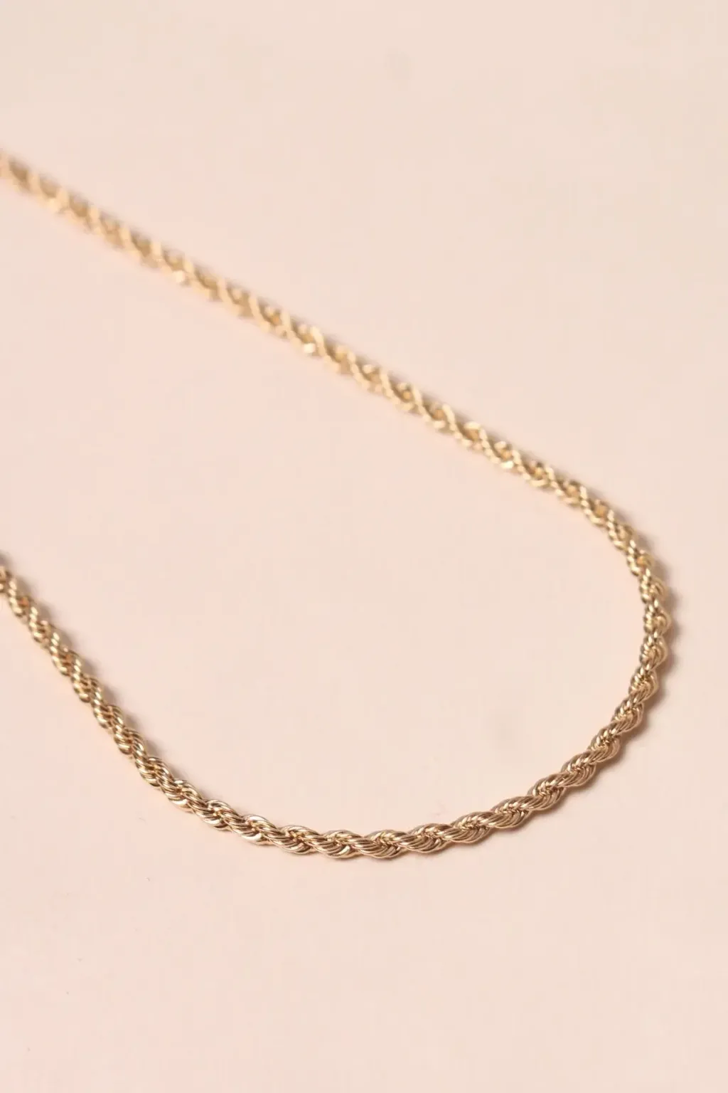 COLLIER_EMILE_WAEKURA