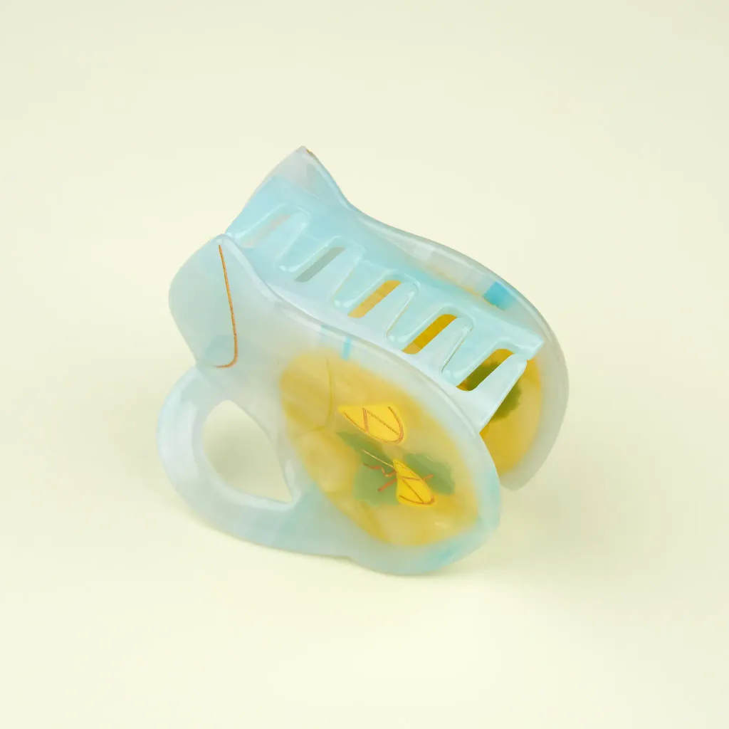 coucou-suzette-accessoire-accessory-cadeau-gift-tendance-mode-trendy-fashion-vitamine-vitamin-pince-cheveux-hair-claw-ete-summer-limonade-citron-lemon-carafe-jaune-yellow-bleu-blue1