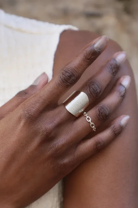 portebaguedanaLmarcie