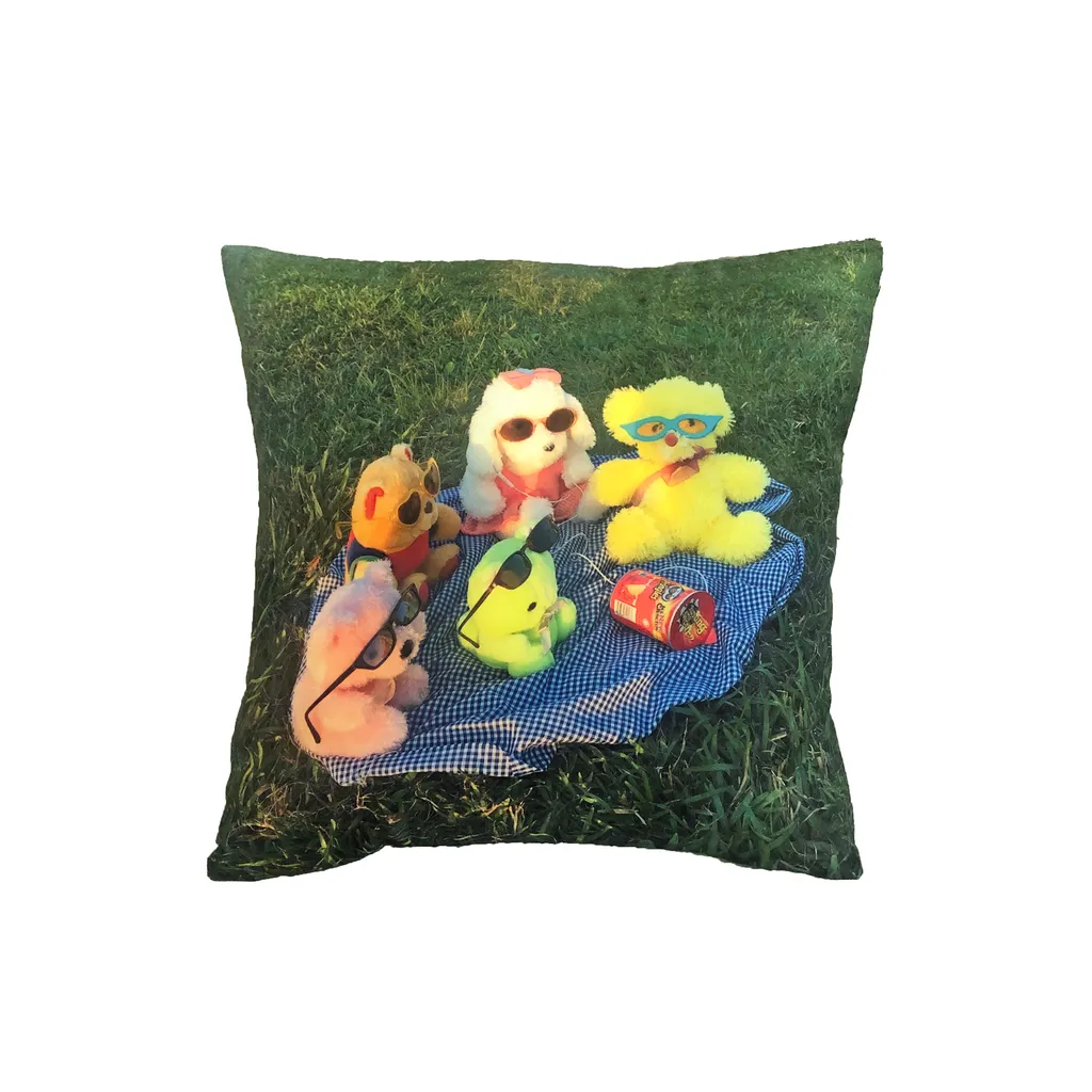 pillowfront.jpg