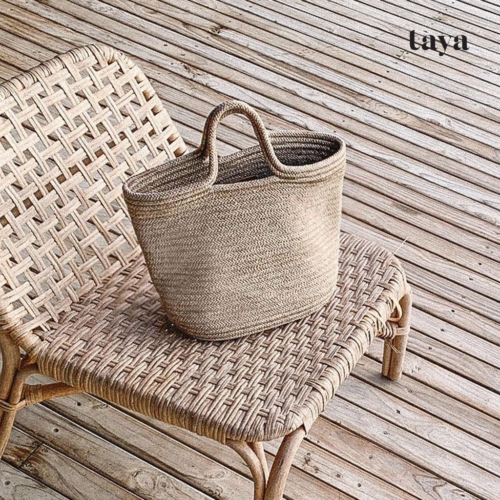 119567730_327350392020872_7816559369646965501_n (1).jpg