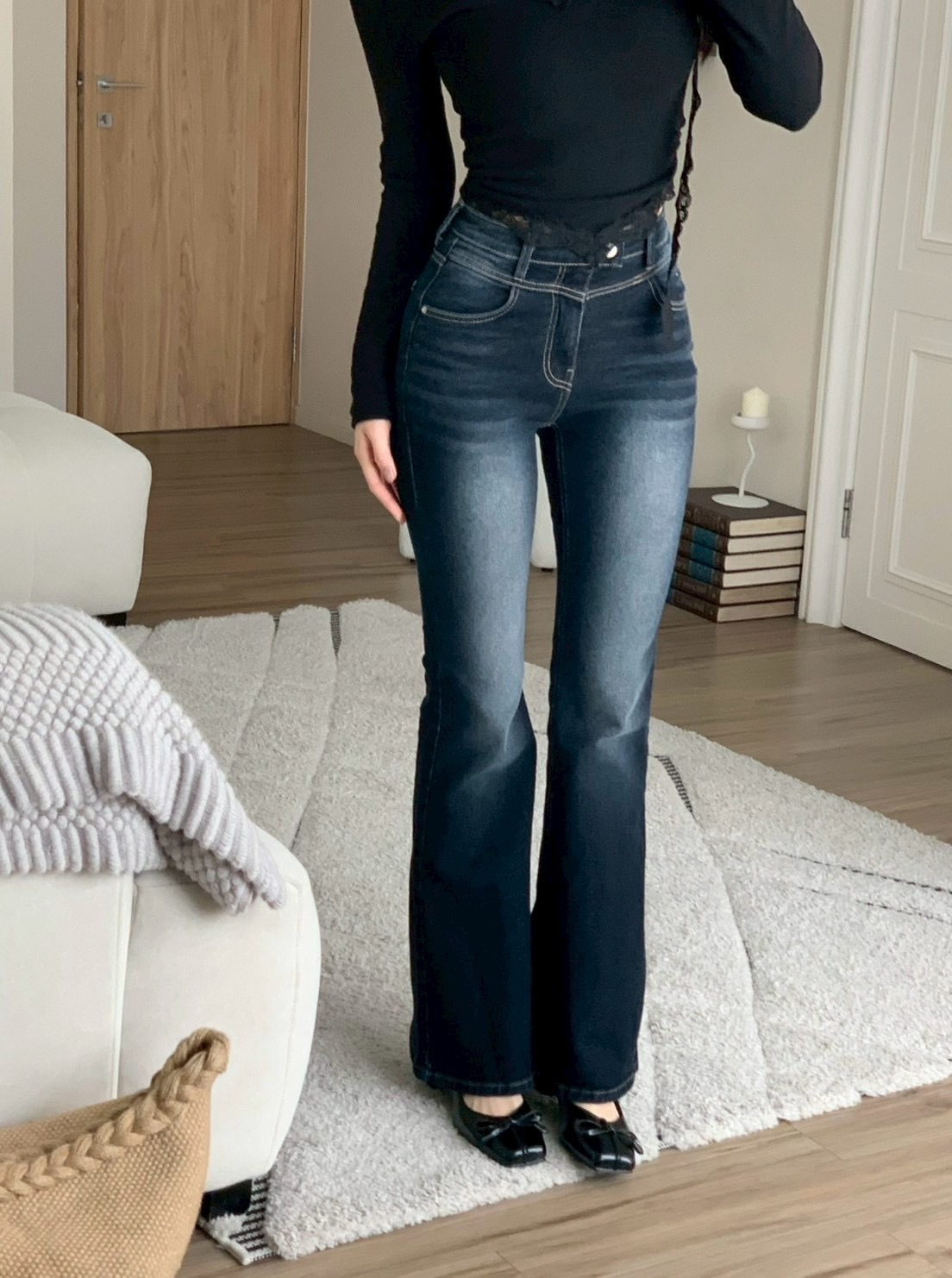 D90B6EC7-84D6-4635-BB65-D786C9AD5CAB