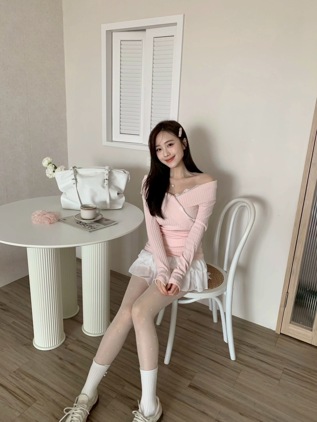 E27073DF-7C8A-4798-8F54-124E13663717