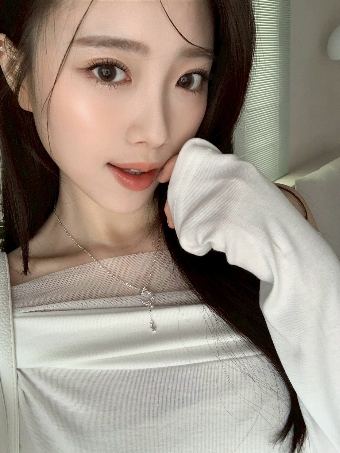 446C5CD5-1813-4ACE-B67F-E2C6F47B652B