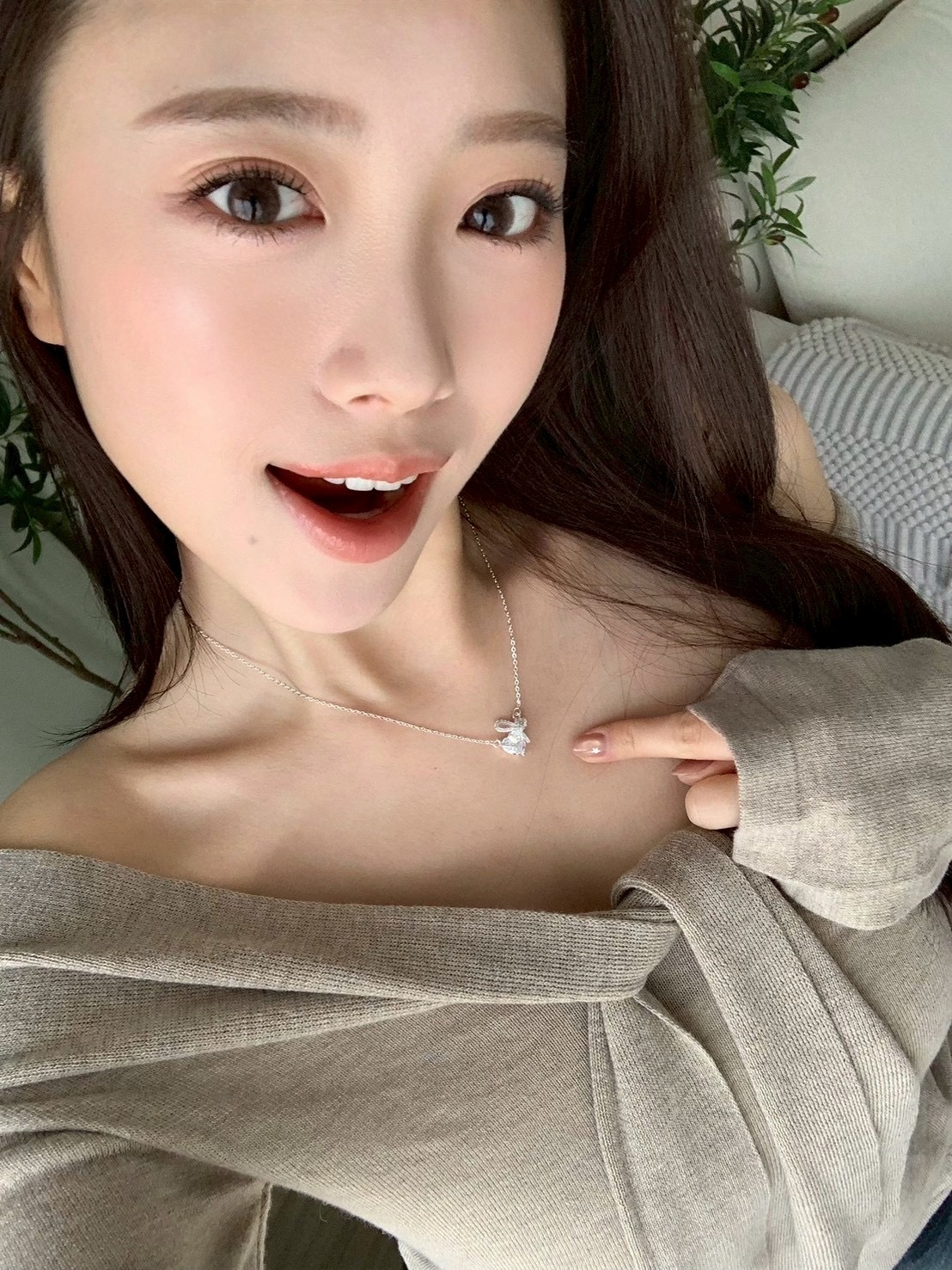 27D0BC27-37A0-4CA2-9412-6C2165A756D5