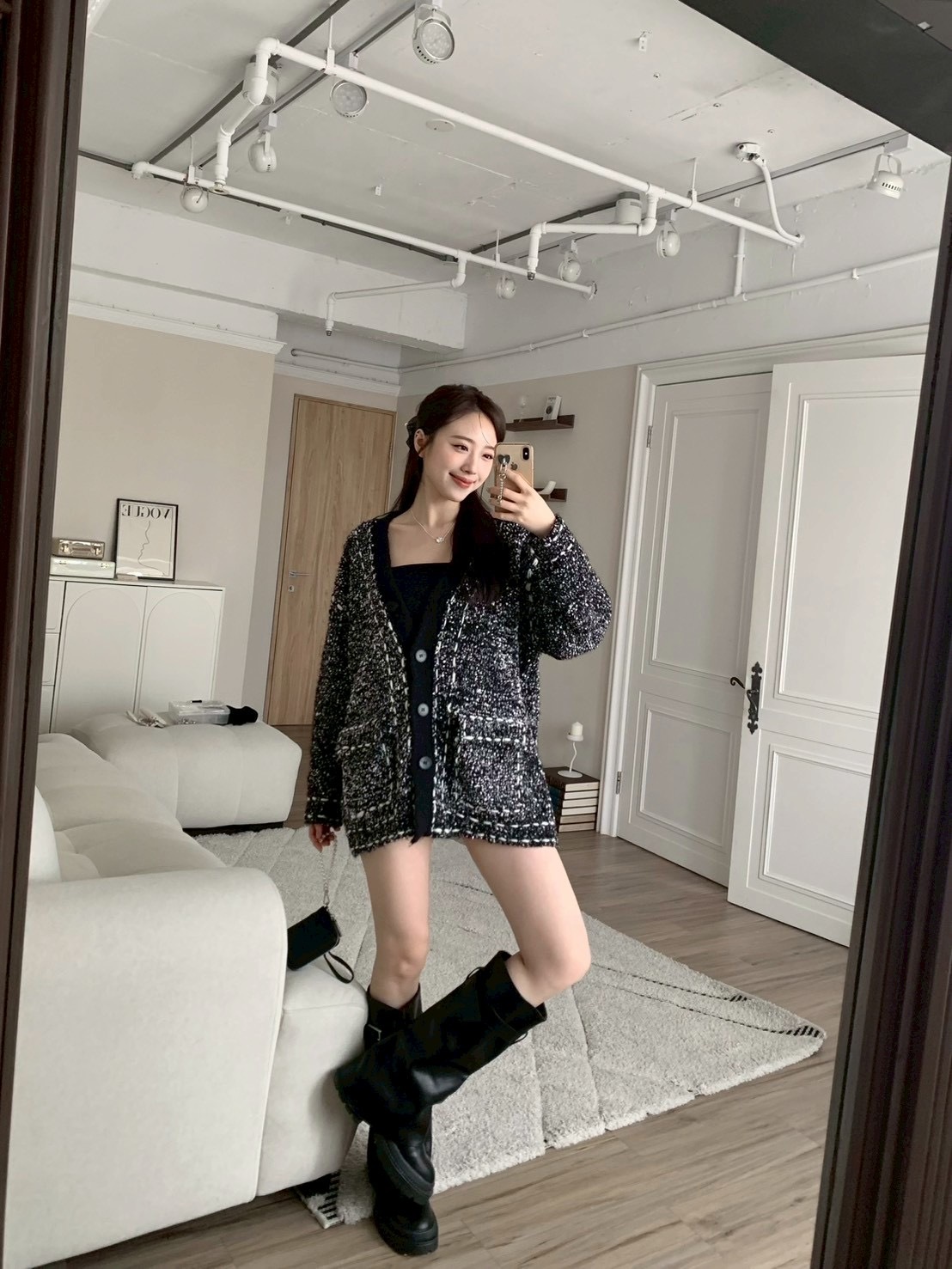 8E4687B7-C653-459A-AA25-58866696E152