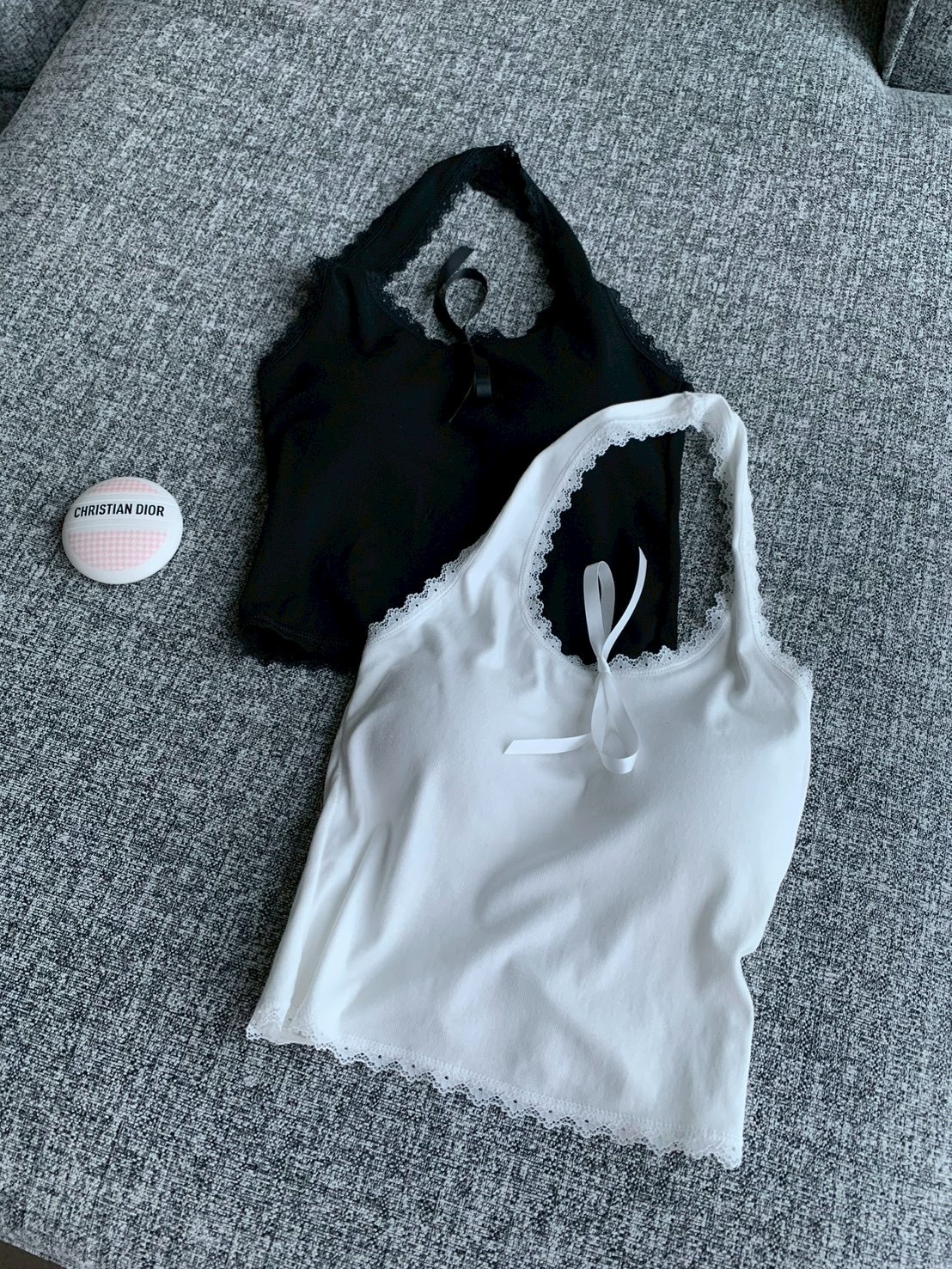 51E04FC2-79B1-4000-B779-F2D914EDFDBF