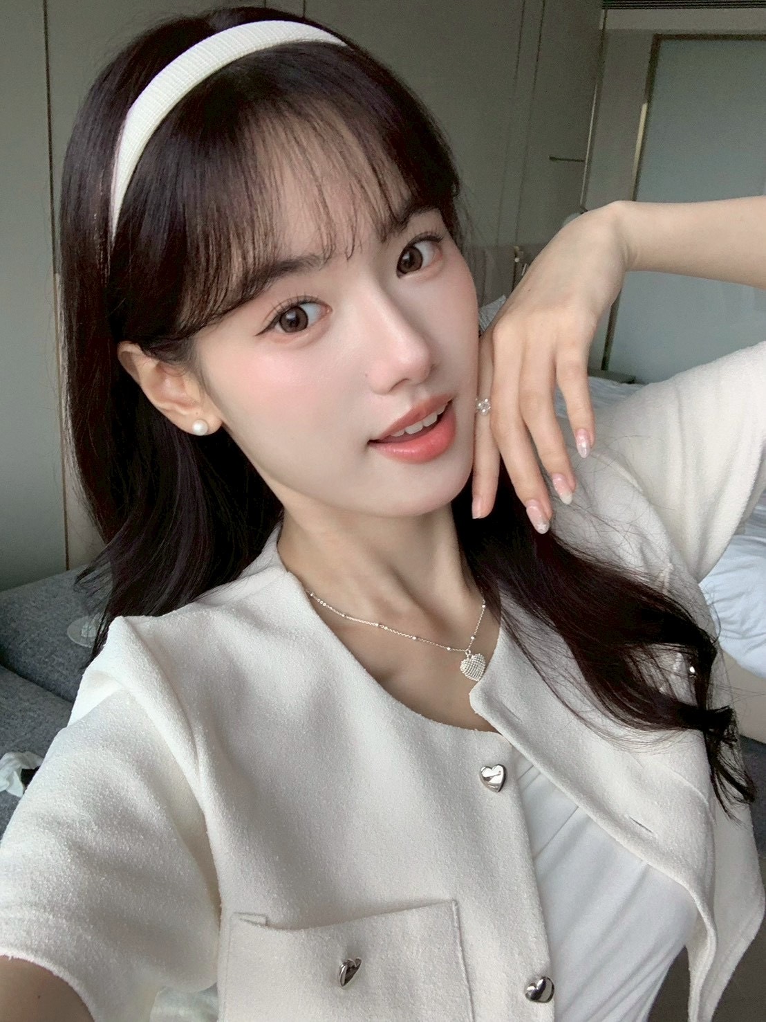 93B71C02-97D2-448D-99E2-916B2A33686E