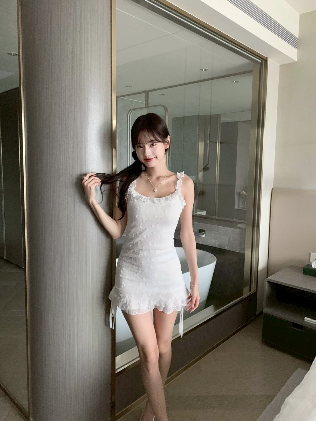 93952B93-9278-4B19-BAA3-BB43A70DACB1