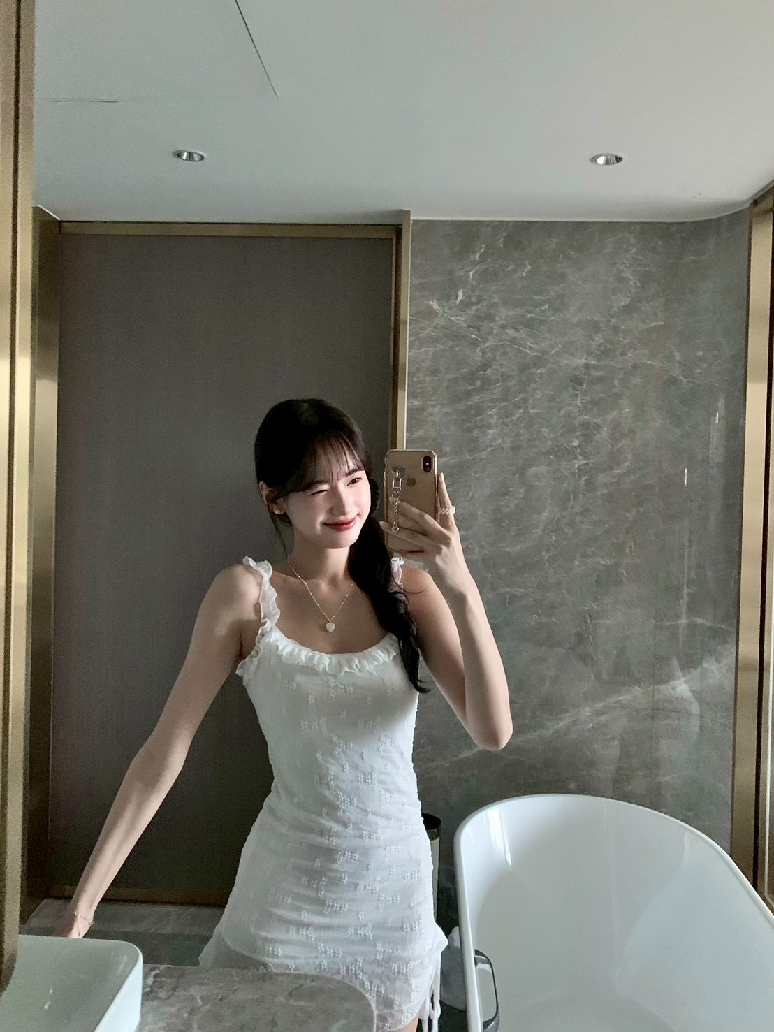 C0B2615D-207D-474A-B6AB-6F0C11D89C2C