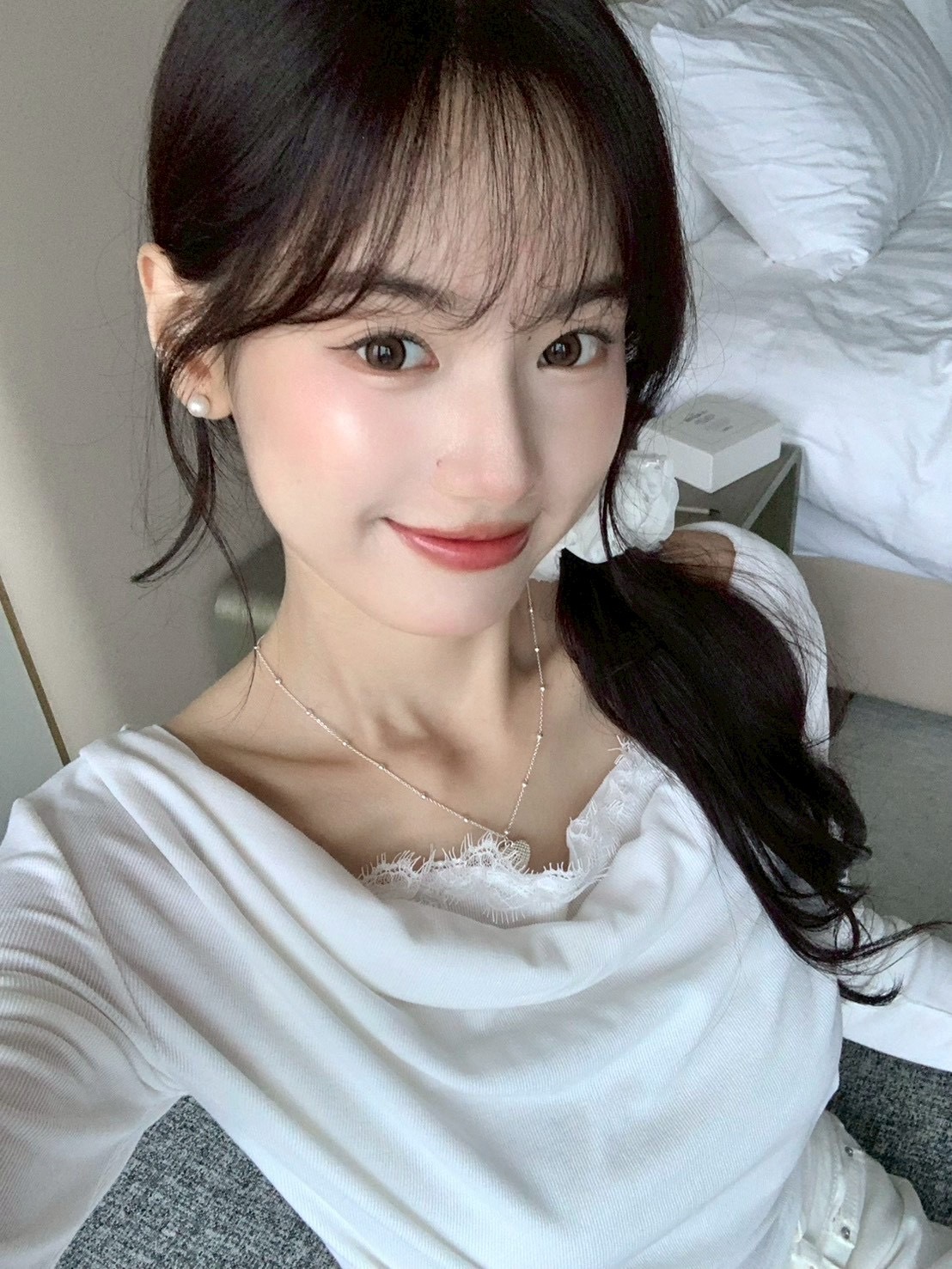 9FD9B2F8-3423-45A0-ADEF-EE7BB8660435