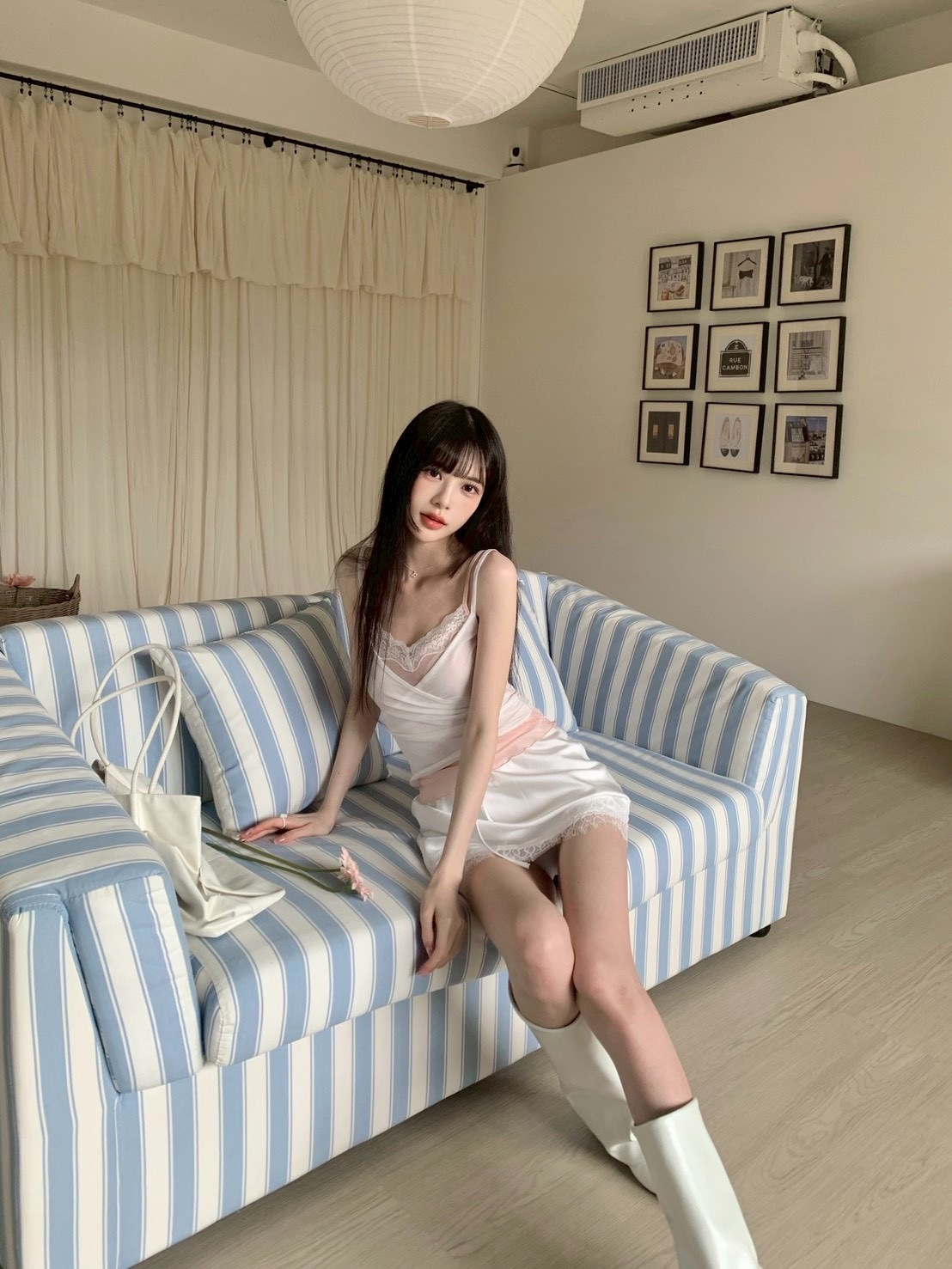4118D6C8-C06E-4E0B-A85B-D8D77D14ACF2
