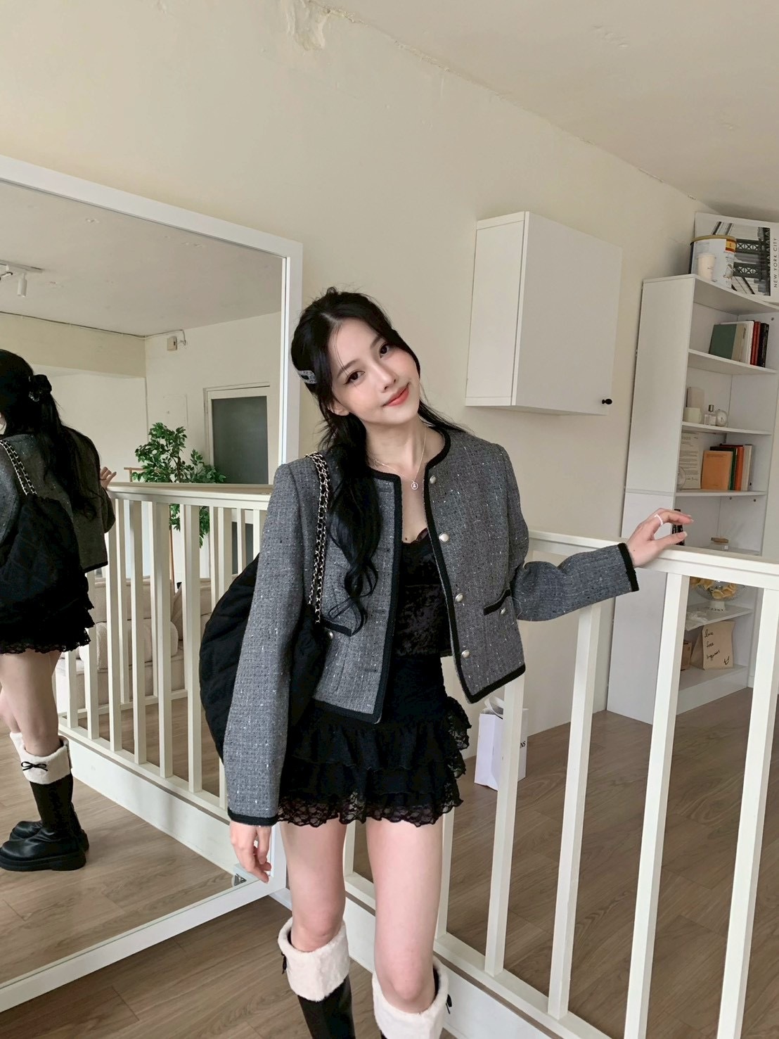 8AFBD69A-E376-4A1B-B951-D583F5CAF991