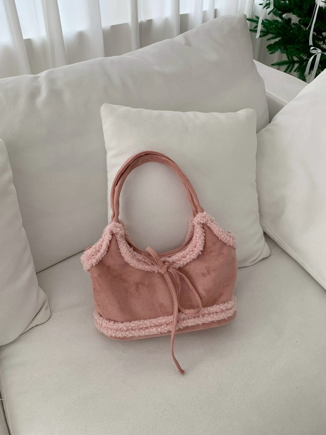 0410597E-DE6A-4A1B-8E92-D1A599491D93