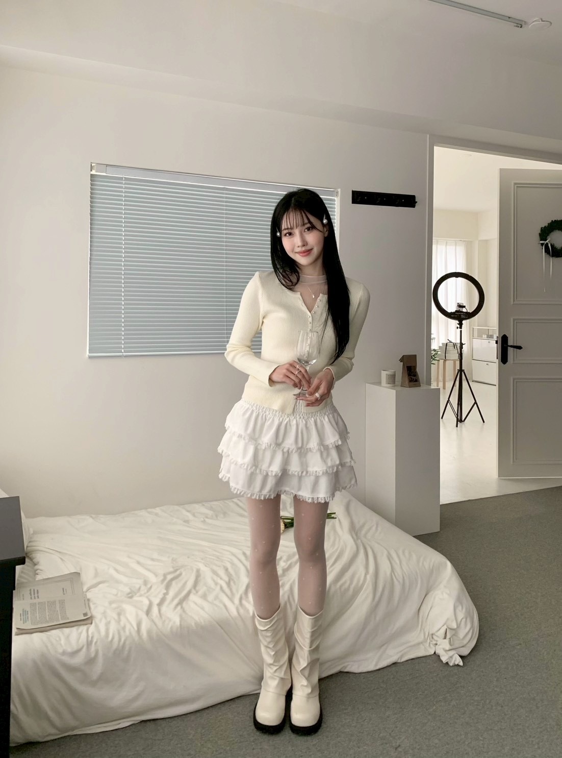 086E7133-0227-47B6-98F2-7B58F7ACC7D3