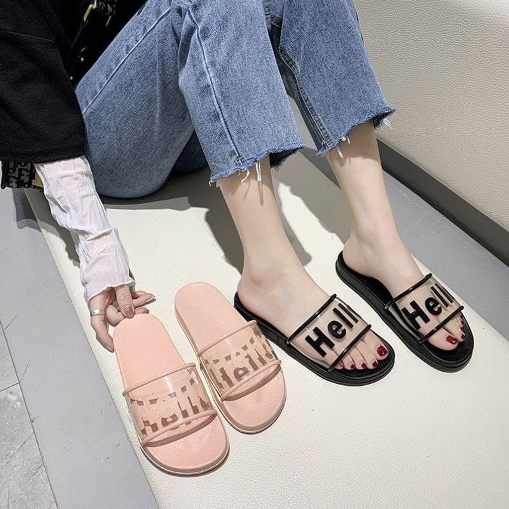 HELLO FLAT SANDAL